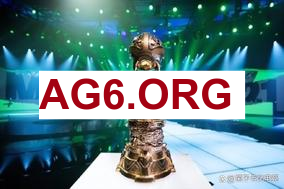 下路车轮战，乌兹连杀5个，丝血笑到最后：对面装什么？